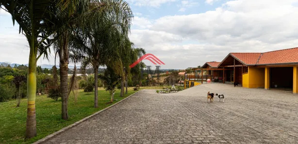 Casa de Condomínio com 2 Quartos à venda, 200m² no Centro, Quatro Barras