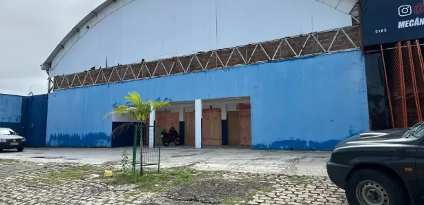 Galpão / Depósito / Armazém com 2 Quartos para alugar, 1500m² no Lagoa Nova, Natal