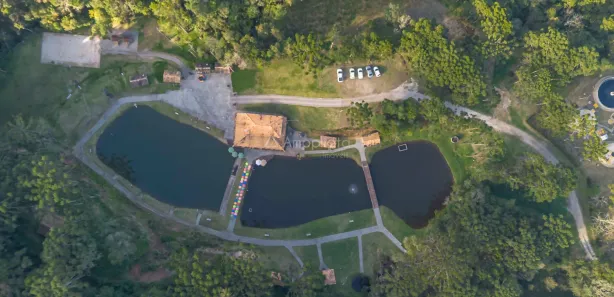 Fazenda / Sítio / Chácara à venda, 26000m² no Centro, Campina Grande do Sul