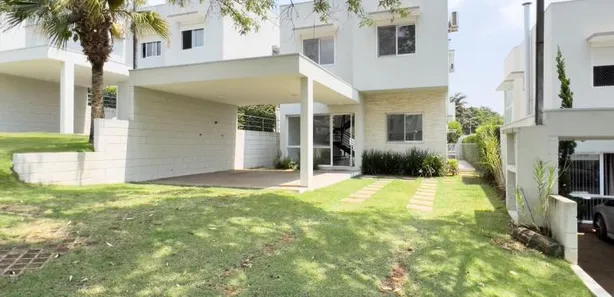 Casa de Condomínio com 3 Quartos para venda ou aluguel, 167m² no Jardim Pioneiro, Cotia