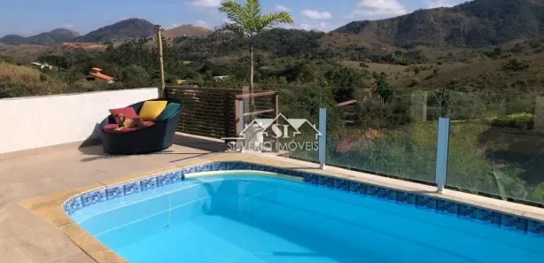 Casa de Condomínio com 4 Quartos à venda, 250m² no Moura Brasil, Três Rios