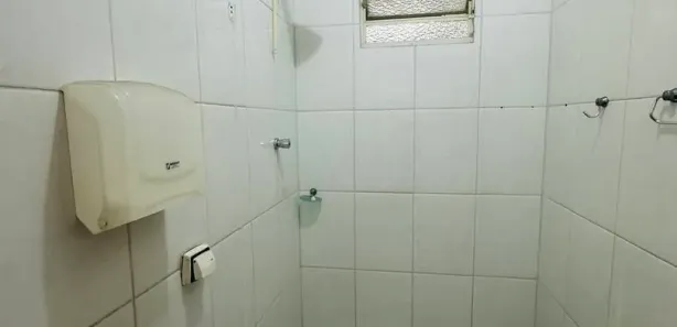 Galpão / Depósito / Armazém para alugar, 275m² no Jardim Independência, Taubaté