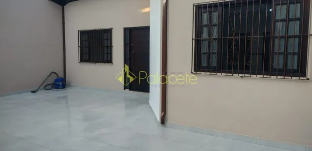 Casa Comercial com 4 Quartos à venda, 170m² no Centro, Pindamonhangaba