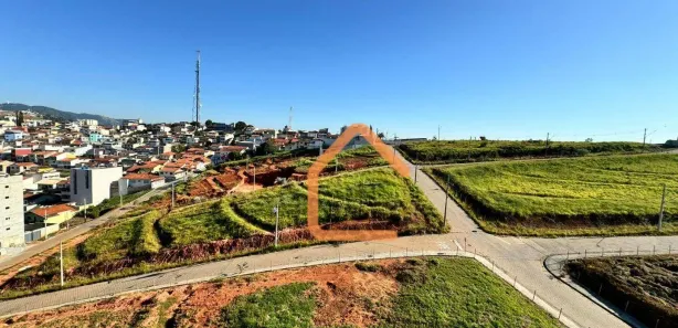 Terreno / Lote / Condomínio à venda, 200m² no Boa Vista, Pouso Alegre