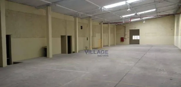 Galpão / Depósito / Armazém para alugar, 600m² no Laranjeiras, Caieiras