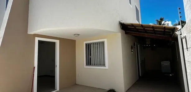 Sobrado com 4 Quartos à venda, 128m² no Ipitanga, Lauro de Freitas