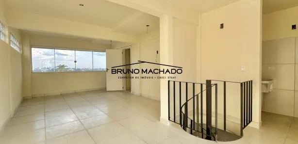 Casa Comercial com 4 Quartos para alugar, 722m² no Campina do Siqueira, Curitiba