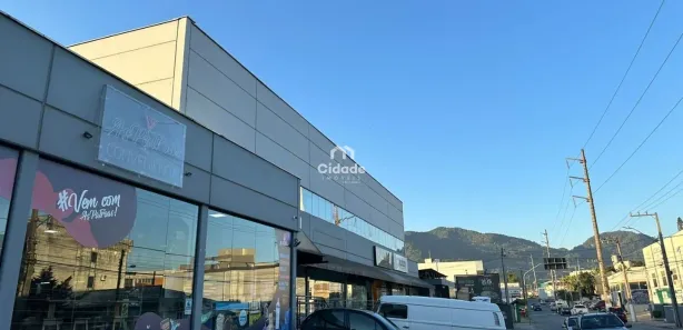 Conjunto Comercial / Sala para alugar, 50m² no Chico de Paulo, Jaraguá do Sul
