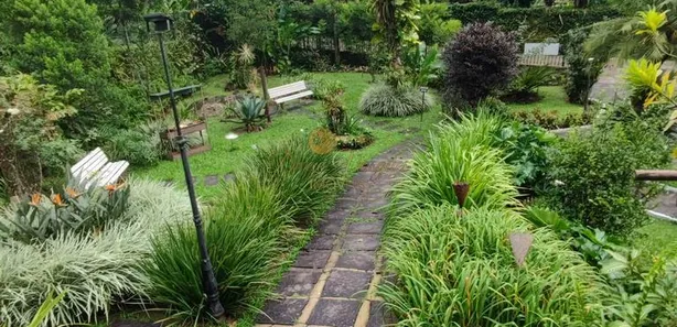 Casa de Condomínio com 4 Quartos à venda, 1800m² no Monte Oliveti, Guapimirim