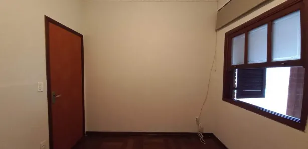 Casa com 3 Quartos para alugar, 210m² no Residencial Chácara São José, Limeira