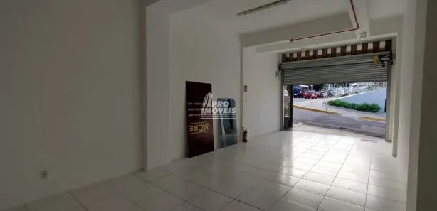 Loja / Salão / Ponto Comercial com 1 Quarto para venda ou aluguel, 60m² no Centro, Santa Maria
