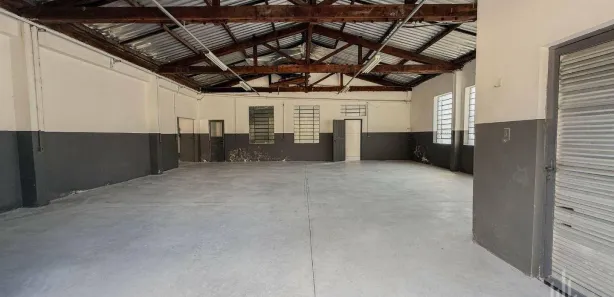 Galpão / Depósito / Armazém para alugar, 500m² no Do Salto, Blumenau