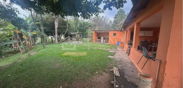 Fazenda / Sítio / Chácara com 2 Quartos à venda, 2606m² no , Igaratá