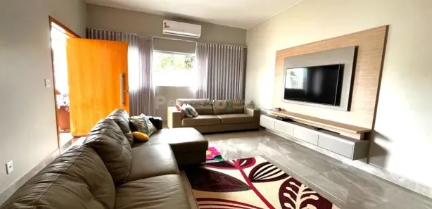 Casa de Condomínio com 4 Quartos à venda, 240m² no Setor Habitacional Tororó, Brasília