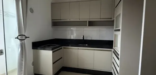 Apartamento com 2 Quartos para alugar, 66m² no Areias, Camboriú