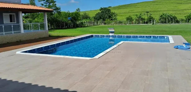 Fazenda / Sítio / Chácara com 3 Quartos à venda, 250m² no Chácara Marambaia, Caçapava