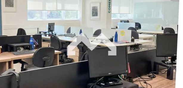 Conjunto Comercial / Sala com 3 Quartos à venda, 120m² no Vila da Serra, Nova Lima