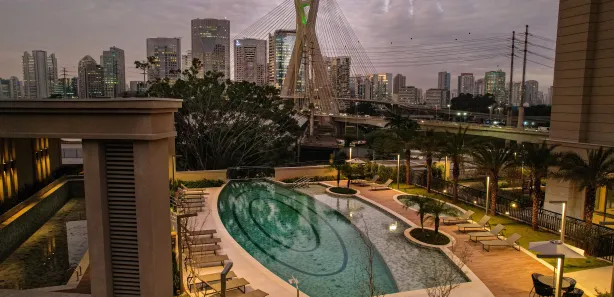 Apartamento com 3 Quartos para venda ou aluguel, 186m² no Real Parque, São Paulo