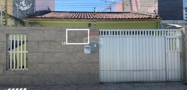 Casa com 4 Quartos à venda, 138m² no Grageru, Aracaju