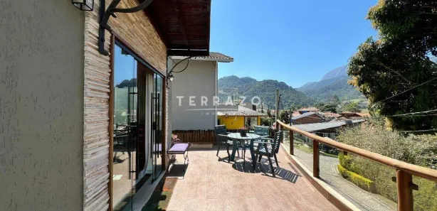 Casa de Condomínio com 3 Quartos para alugar, 204m² no Vargem Grande, Teresópolis