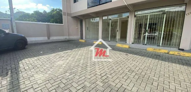 Conjunto Comercial / Sala para alugar, 120m² no Velha Central, Blumenau
