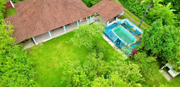 Fazenda / Sítio / Chácara com 3 Quartos à venda, 206m² no Chácara Glória, Itanhaém