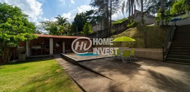 Fazenda / Sítio / Chácara com 3 Quartos à venda, 300m² no Centro, Jarinu