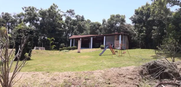 Fazenda / Sítio / Chácara com 3 Quartos para venda ou aluguel, 170m² no Cocuera, Mogi das Cruzes