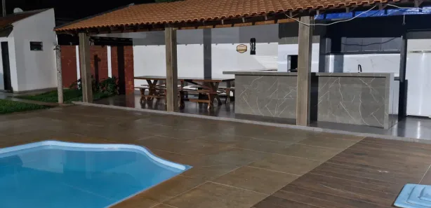 Fazenda / Sítio / Chácara com 3 Quartos à venda, 200m² no , Alvorada do Sul