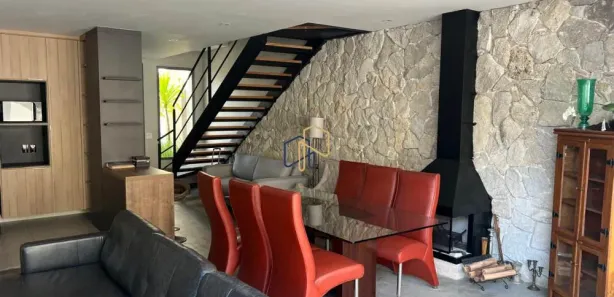 Casa com 3 Quartos para venda ou aluguel, 200m² no Tamboré, Santana de Parnaíba