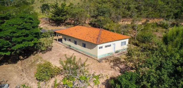 Fazenda / Sítio / Chácara com 4 Quartos à venda, 100000m² no Área Rural de Planaltina, Brasília