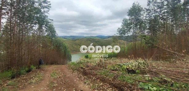Casa com 2 Quartos à venda, 200m² no Parque Alpina, Igaratá