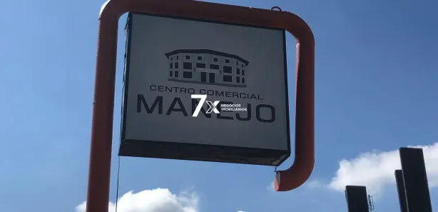 Loja / Salão / Ponto Comercial à venda, 50m² no Vila Julieta, Resende