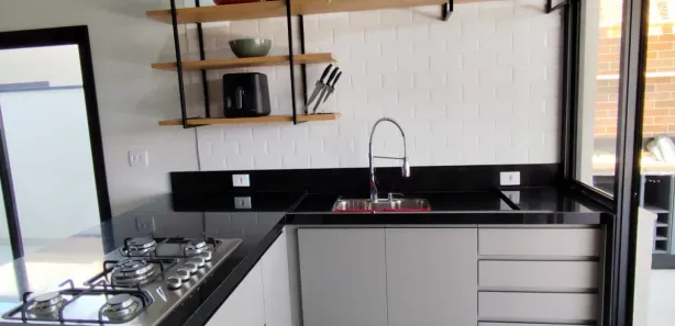 Casa de Condomínio com 3 Quartos para venda ou aluguel, 165m² no Residencial Alta Vista 2, Caçapava