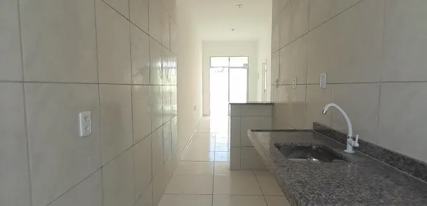 Casa de Condomínio com 3 Quartos para alugar, 64m² no Curicaca, Caucaia