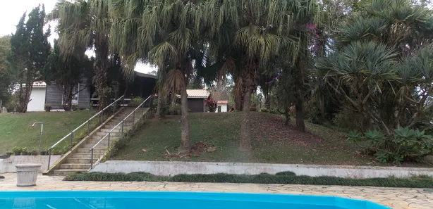 Fazenda / Sítio / Chácara com 4 Quartos à venda, 33000m² no Centro, Mairinque