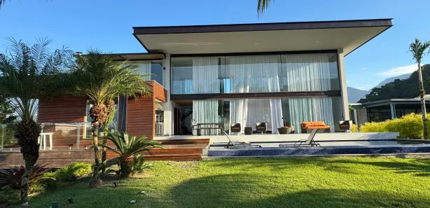 Casa com 5 Quartos à venda, 450m² no , Mangaratiba