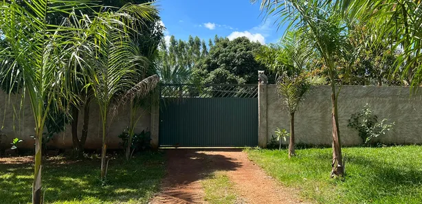 Fazenda / Sítio / Chácara com 4 Quartos à venda, 3000m² no Arapoanga, Brasília