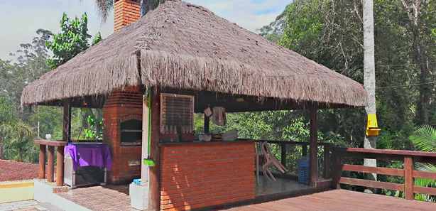 Casa de Condomínio com 3 Quartos à venda, 300m² no Jardim dos Ipês, Embu das Artes