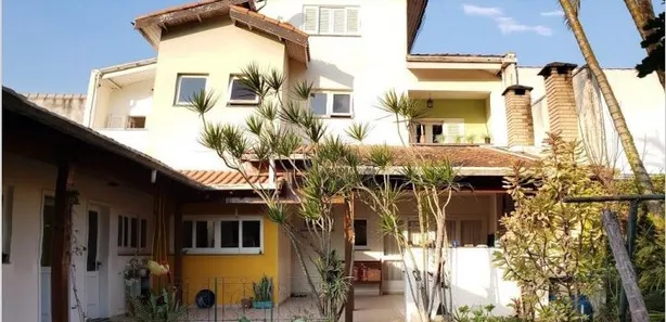 Sobrado com 4 Quartos para venda ou aluguel, 290m² no Jardim Carlos Cooper, Suzano