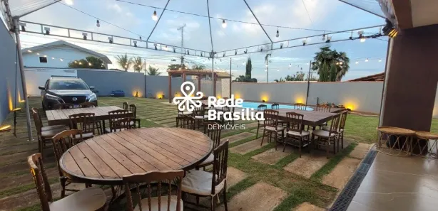 Casa de Condomínio com 3 Quartos à venda, 327m² no Setor Habitacional Contagem, Brasília