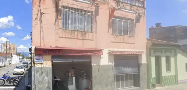 Casa Comercial à venda, 42m² no Santa Rita, Guaratinguetá