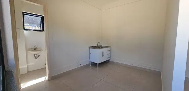 Loja / Salão / Ponto Comercial para alugar, 32m² no Fátima II, Pouso Alegre