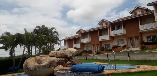 Casa de Condomínio com 3 Quartos à venda, 110m² no Estância Suíça, Serra Negra