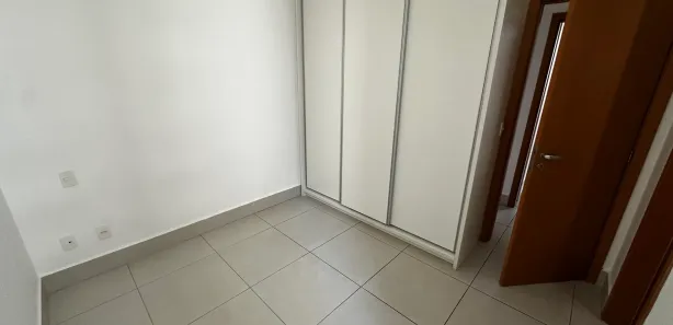 Apartamento com 3 Quartos para alugar, 114m² no Vila Edmundo, Taubaté