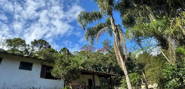 Fazenda / Sítio / Chácara com 3 Quartos à venda, 220m² no Balneária, São Bernardo do Campo