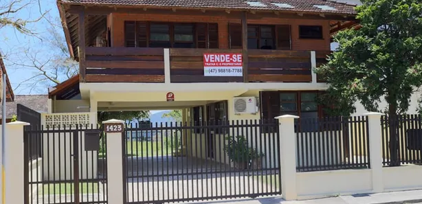 Sobrado com 3 Quartos à venda, 180m² no , São Francisco do Sul