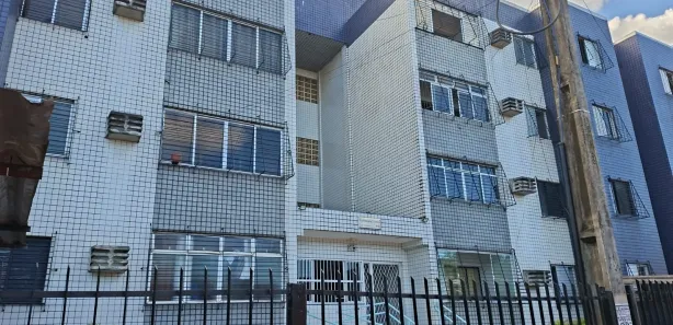 Apartamento com 3 Quartos para alugar, 80m² no Areias, Recife