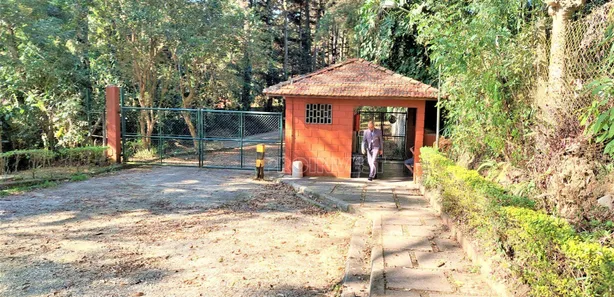 Prédio Inteiro para alugar, 2492m² no Jardim Colibri, Embu das Artes