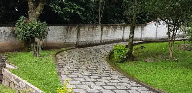 Fazenda / Sítio / Chácara com 9 Quartos à venda, 2000m² no Barreira, Guapimirim
